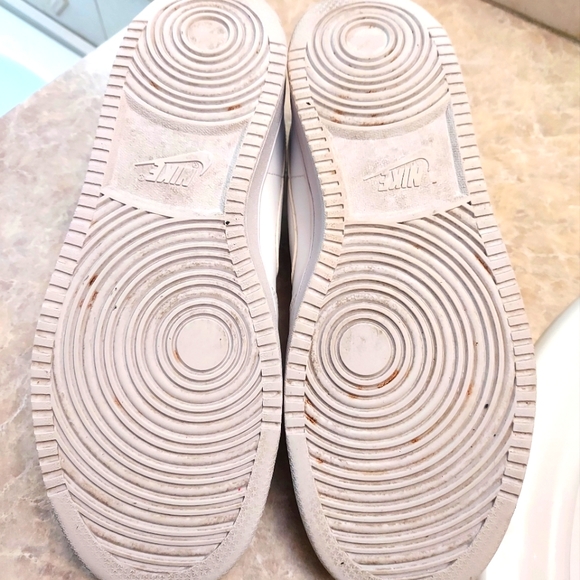 Nike Backboard Mens sneaker style#378336 120 white/white "vintage" 2010 - Picture 7 of 8